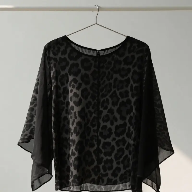 豹紋上衣