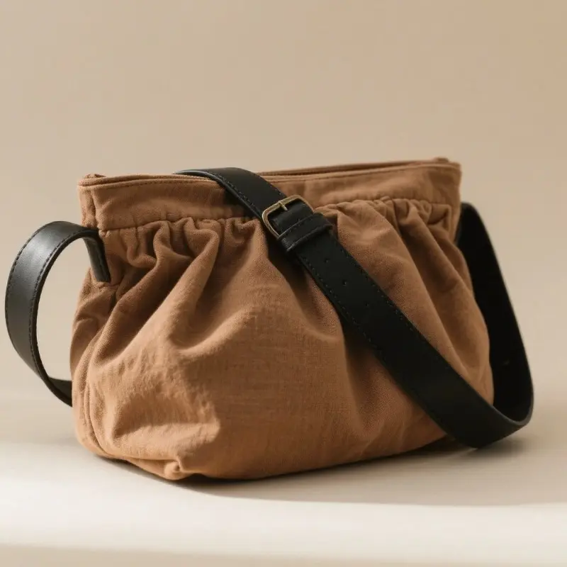 斜挎布包